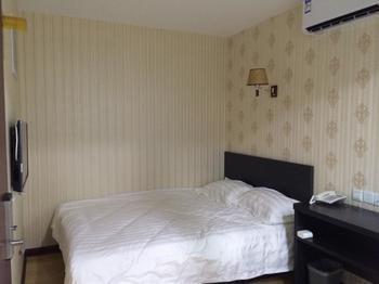 Qingdao Baifusheng Business Hotel Bagian luar foto